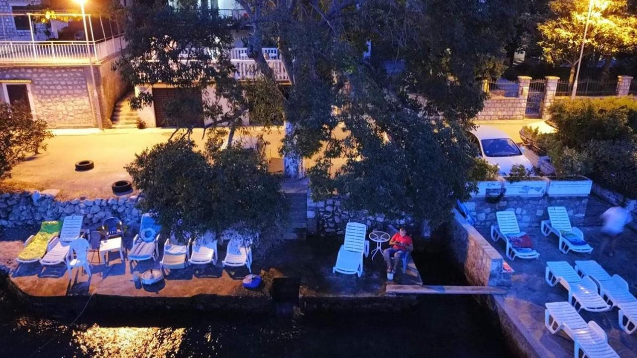 Montenegro Apartmant'S Kotor Bagian luar foto