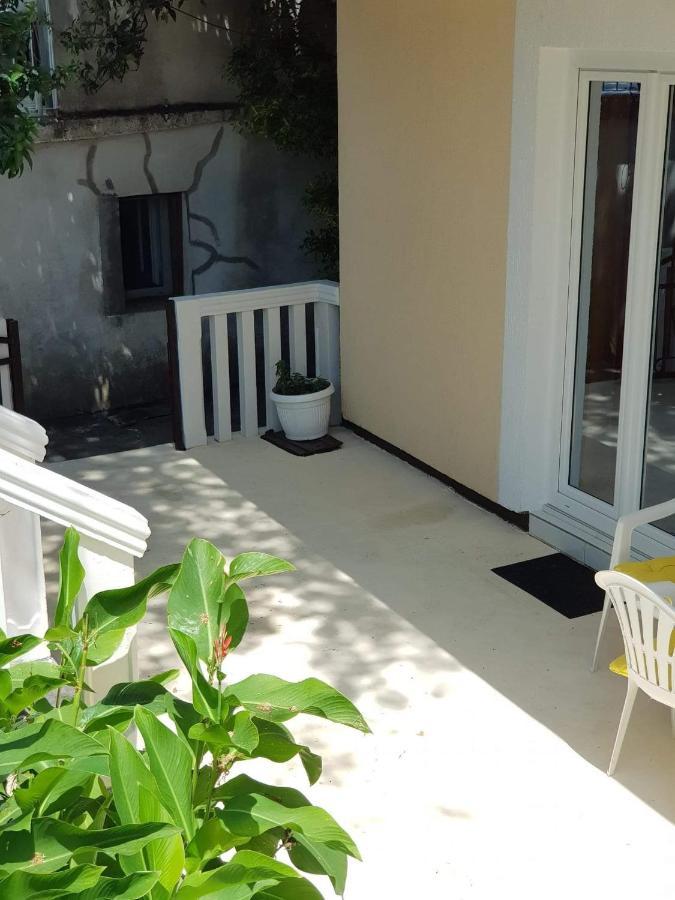 Montenegro Apartmant'S Kotor Bagian luar foto