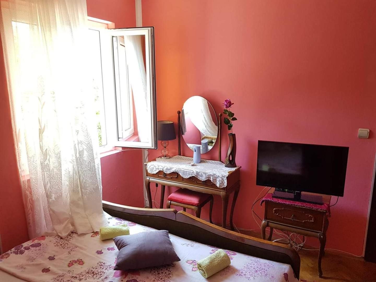 Montenegro Apartmant'S Kotor Ruang foto