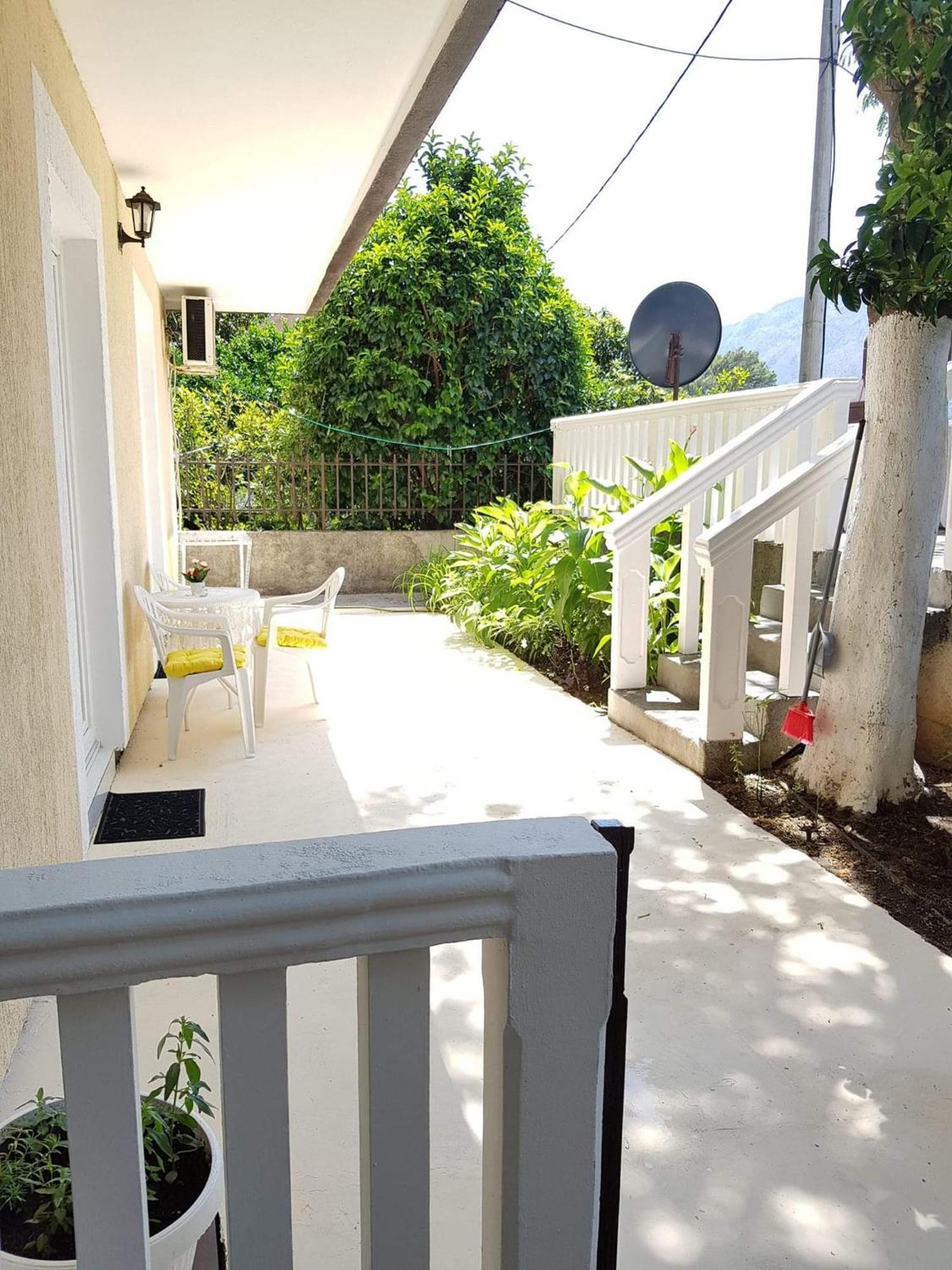 Montenegro Apartmant'S Kotor Ruang foto